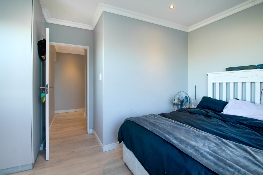 4 Bedroom Property for Sale in Hartenbos Landgoed Western Cape